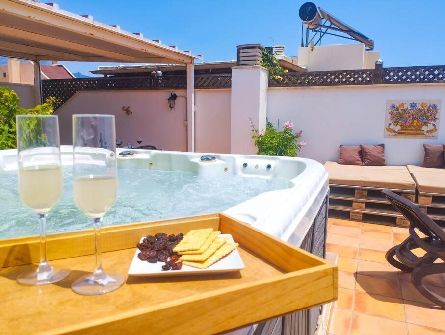 네르하 Penthouse With Jacuzzi And Spectacular Sea Views 아파트 외부 사진