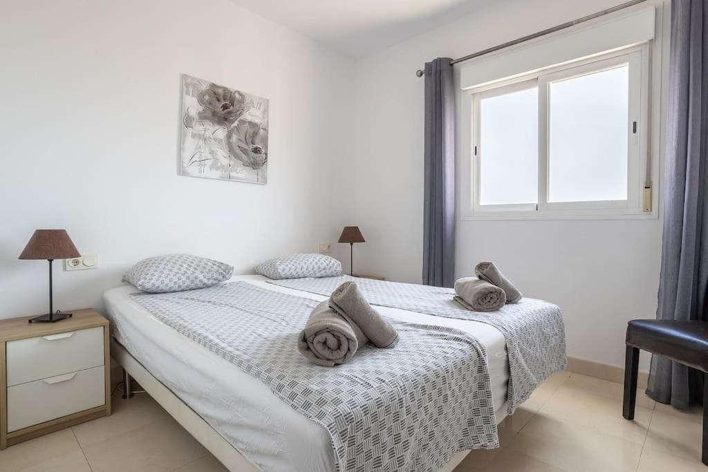 네르하 Penthouse With Jacuzzi And Spectacular Sea Views 아파트 외부 사진