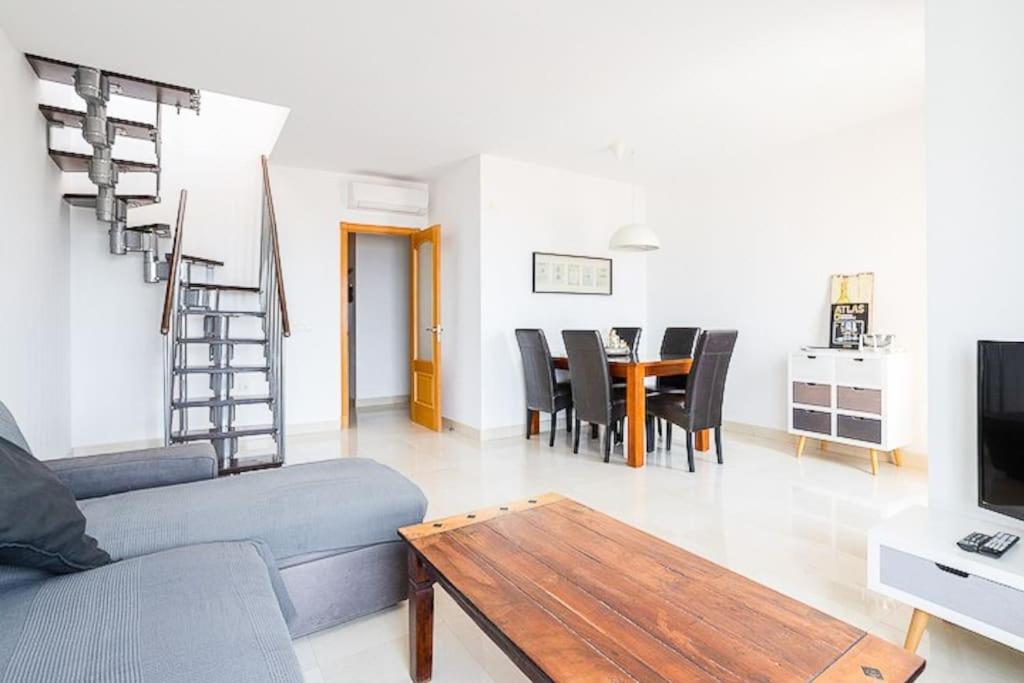 네르하 Penthouse With Jacuzzi And Spectacular Sea Views 아파트 외부 사진